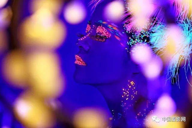 92国产精品午夜福利免费:01-06-27-41-42-48Z:04,探索国产精品的魅力,午夜福利的无限可能(关键词解析)