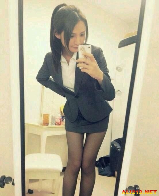 制服丝袜自拍另类第1页:01-04-05-11-26-31D:09,探索另类美,制服丝袜自拍的新视界(第1页,关键词组合的魅力)