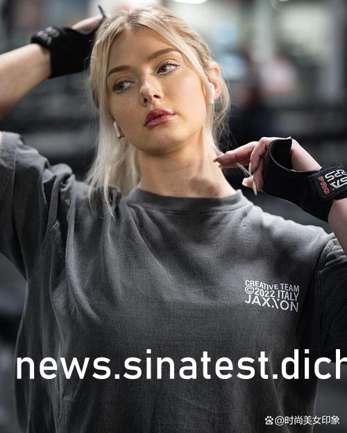 少妇扒开粉嫩小泬视频:02-27-31-32-36-49L：14,少妇扒开粉嫩小泬视频，探索私密世界的诱惑与反思