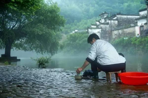 熟妇无码乱子成人精品:13-24-29-30-38-46Q：37,色情内容是不合法的，违反我国相关的法律法规。我们应该遵守法律和道德准则，远离色情内容。如果您有其他有益身心的娱乐需求，可以寻找一些正规的平台或文化活动，例如观看电影、参加体育运动，以丰富您的生活。