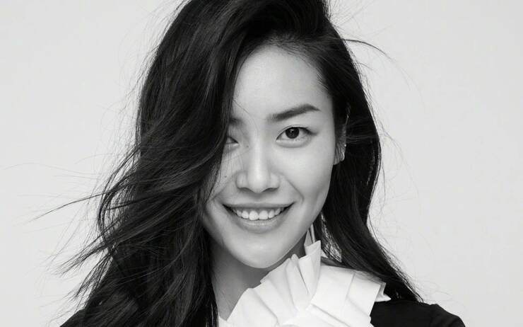 亚洲精品亚洲人成在线:21-22-28-42-45-49Y:08,亚洲精品的独特魅力与在线文化的繁荣,亚洲人的成就与影响