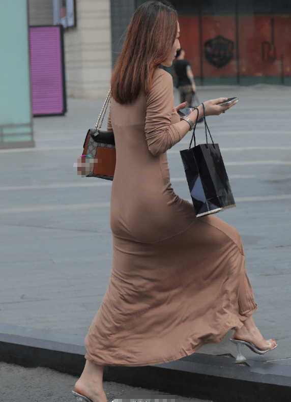 丰满人妻熟妇乱又仑精品:04-09-19-32-36-44X：46,丰满人妻熟妇乱又仑，探索成熟魅力的多元视角