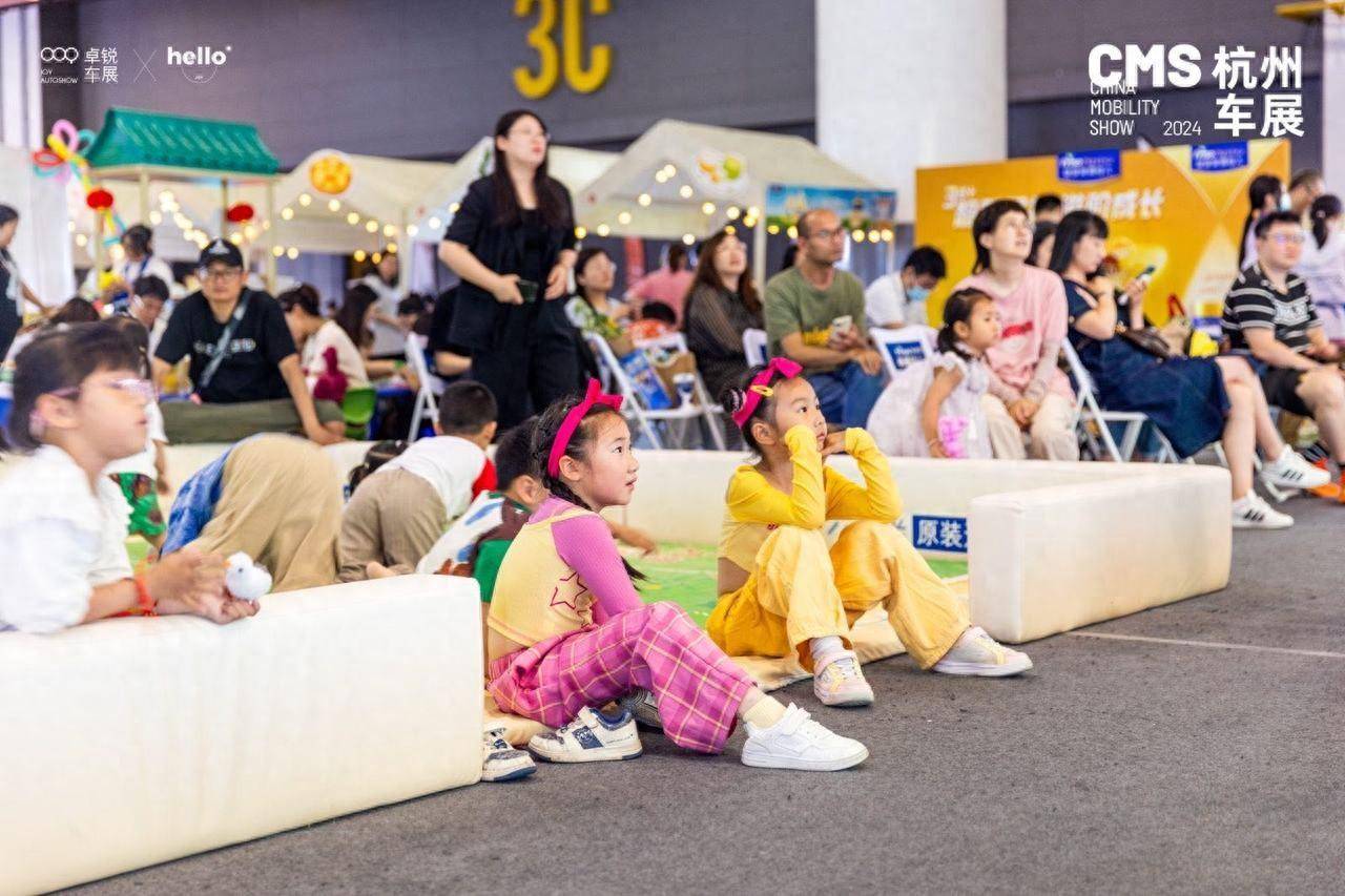 夜夜澡人摸人人添人人看:09-20-23-45-47-48M:08,夜夜探索,人与情感的深度交流