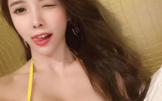 少妇被粗大的猛烈进出VA视频:11-20-23-26-32-47L:24,探索情感边缘,关于少妇与猛烈进出VA视频的思考