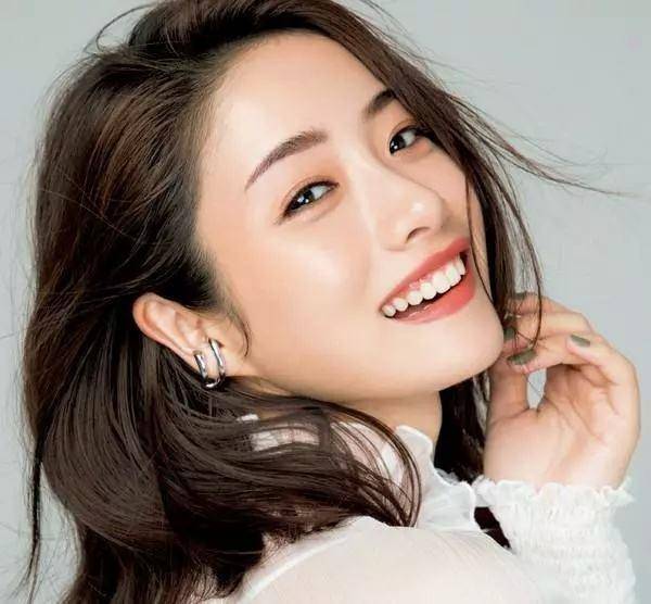 麻豆午夜福利国产高潮偷啪:06-11-23-27-33-43P：18,麻豆午夜福利国产高潮偷啪，探索私密世界的激情与边界