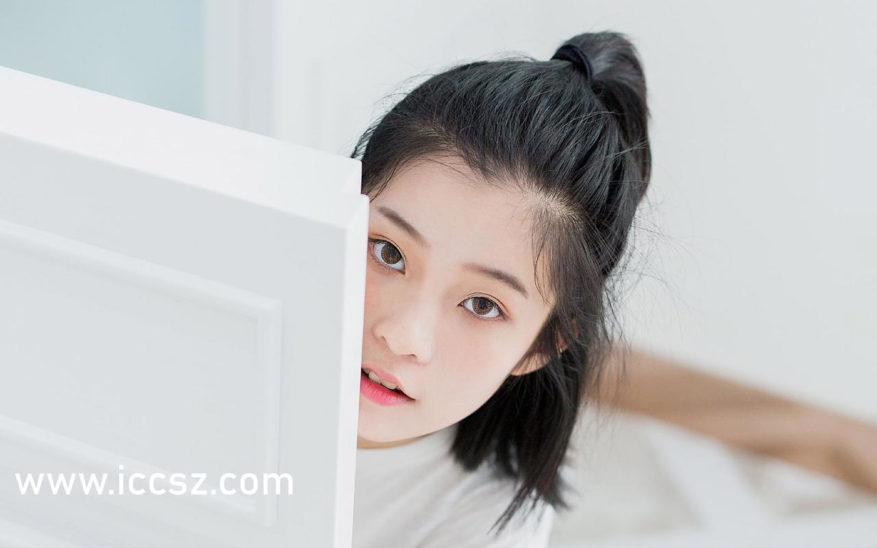 日韩亚洲制服丝袜中文字幕:09-15-20-22-36-38G:18,日韩亚洲制服下的丝袜魅力与文化交融