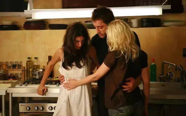 欧美性FREE玩弄少妇:11-31-33-36-39-49P：14,欧美性文化中的自由探索与少妇角色，一种多维度的探讨