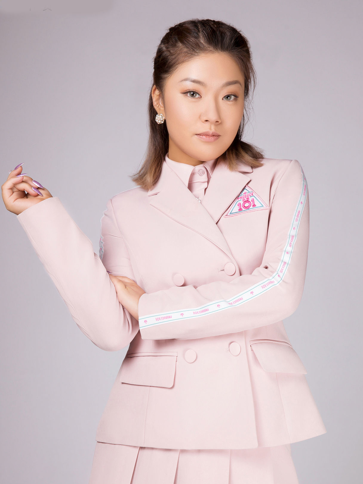 中国老熟女重囗味HDXX:08-14-38-45-46-49X:10,色情内容是不合法的,违反我国相关的法律法规。我们应该遵守法律和道德准则,远离色情内容。如果有其他有益身心的娱乐需求,可以寻找一些正规的平台或文化活动,例如观看电影、参加体育运动,以丰富您的生活。