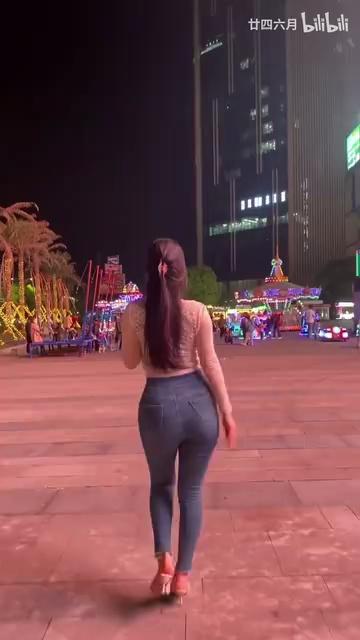 国产肥熟女大屁股视频:02-04-25-42-47-49X：35,国产肥熟女大屁股视频，探索真实与幻象的边界