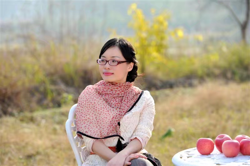 精品久久久无码人妻中文字幕边打电话:05-18-23-34-42-46K:02,精品久久久无码人妻背后的故事,中文字幕与隐秘通话