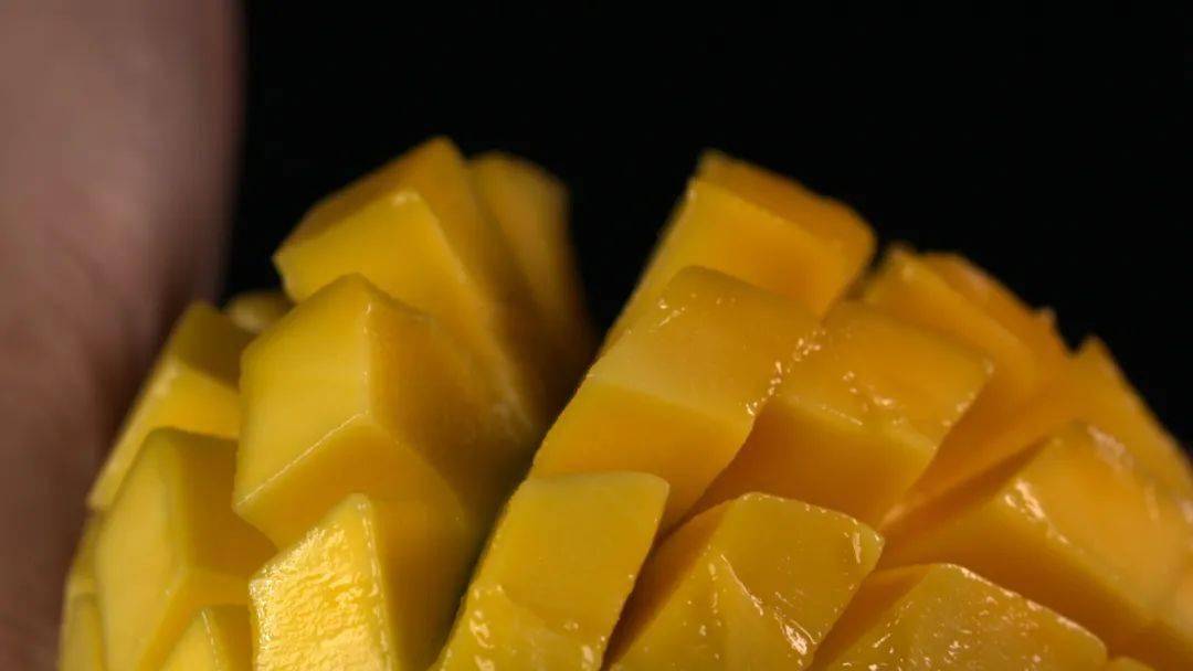 亚洲1区1区3区4区产品乱码芒果:02-07-09-17-32-41B:21,关于亚洲不同区域产品乱码与芒果的特殊关联,一场技术与市场的挑战(标题)