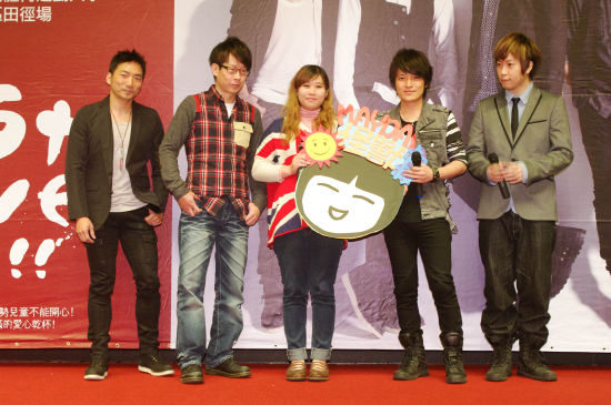 亚洲AV成人综合五月天在线观看:06-09-35-37-42-48P:46,亚洲成人综合五月天在线观看,探索成人娱乐的新视界