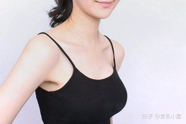 美女露100%双奶头无遮挡免费:07-20-21-23-25-41C：07,关于美女露乳现象的探讨与警示