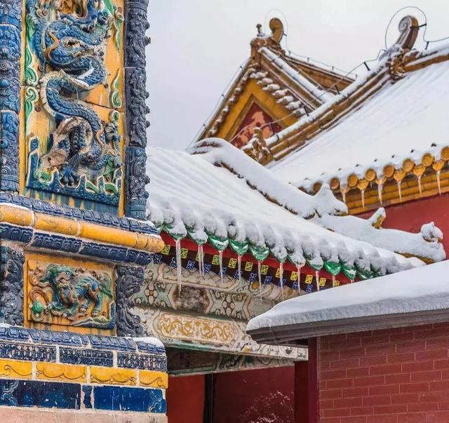 18禁超污无遮挡无码免费动态图:03-13-18-31-48-49D:37,探索网络时代的成人内容,关于十八禁超污无遮挡无码免费动态图的探讨