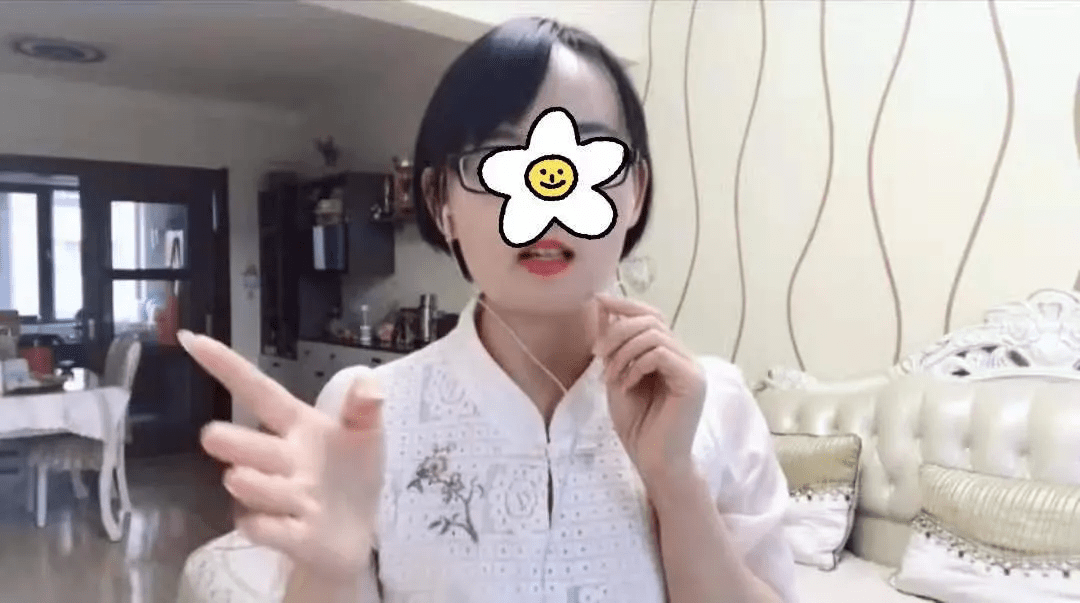 粉嫩大学生无套内射无码专区久久:02-14-27-28-35-48Y：14,探索粉嫩大学生私密的世界，无套内射无码专区深度解析