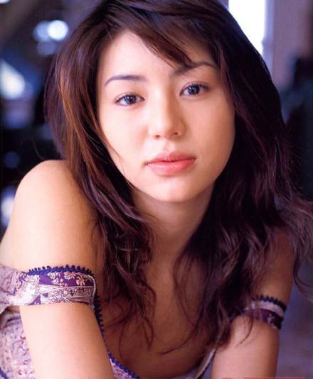 JAPAN成熟少妇VIDEOS:12-23-27-35-37-40A:43,探索日本成熟少妇的世界,从视频中的故事看文化魅力