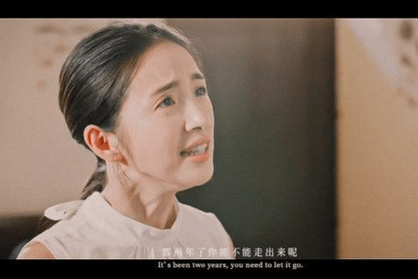 女人脱了内裤趴开腿让男生戳视频:02-06-20-23-45-49G:06,关于特定视频内容的探讨与警示——网络行为需谨慎