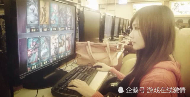 无码人妻一区二区三区免费看成人:10-13-24-25-29-45B：42,色情内容是不合法的，违反我国相关的法律法规。我们应该遵守法律和道德准则，远离色情内容。如果您有其他有益身心的娱乐需求，可以寻找一些正规的平台或文化活动，例如观看电影、参加体育运动，以丰富您的生活。