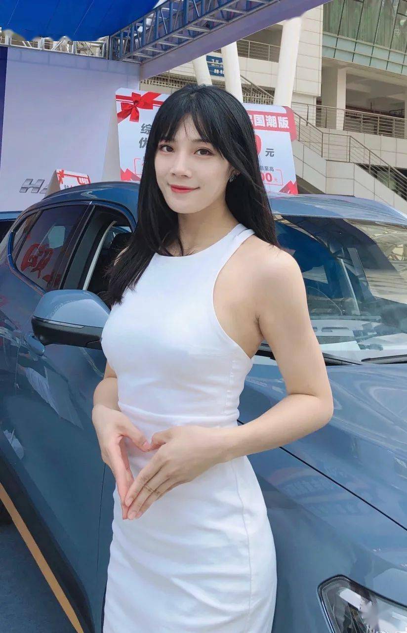 18禁美女裸体爆乳无遮挡APP:07-10-11-21-43-46V：26,色情内容是不合法的，违反我国相关的法律法规。我们应该遵守法律和道德准则，远离色情内容。如果您有其他有益身心的娱乐需求，可以寻找一些正规的平台或文化活动，例如观看电影、参加体育运动，以丰富您的生活。