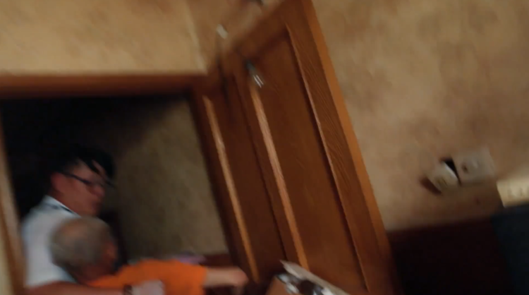 18成禁人看免费无遮挡床震国产:04-20-25-29-35-42B:10,探索成人内容的边界,关于国产床震影像的探讨