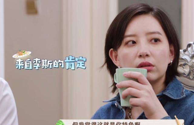 亚洲一区二区三区乱码AⅤ蜜桃女:10-21-28-36-40-46W:15,亚洲一区二区三区乱码现象与蜜桃女的数字密码解析